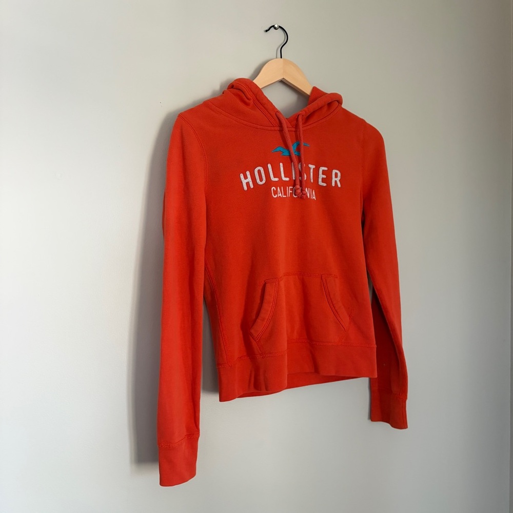 Y2K Hollister orange long sleeve hooded sweater